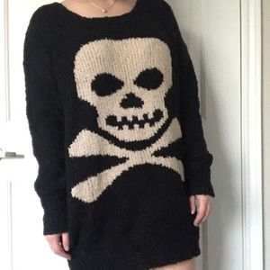 NWOT LF Black Skull Sweater Dress sz S